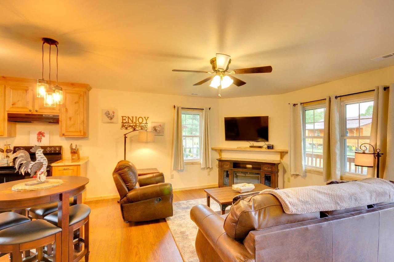 Newly Built Smoky Mountain Cabin Near Bryson City! المظهر الخارجي الصورة