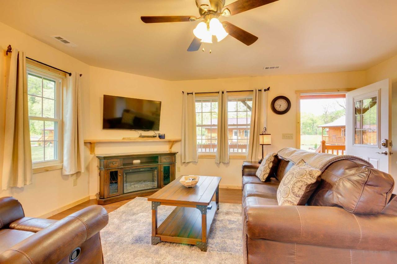 Newly Built Smoky Mountain Cabin Near Bryson City! المظهر الخارجي الصورة