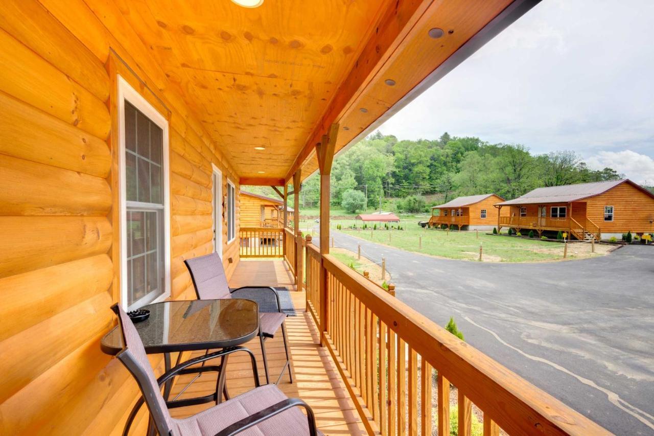 Newly Built Smoky Mountain Cabin Near Bryson City! المظهر الخارجي الصورة