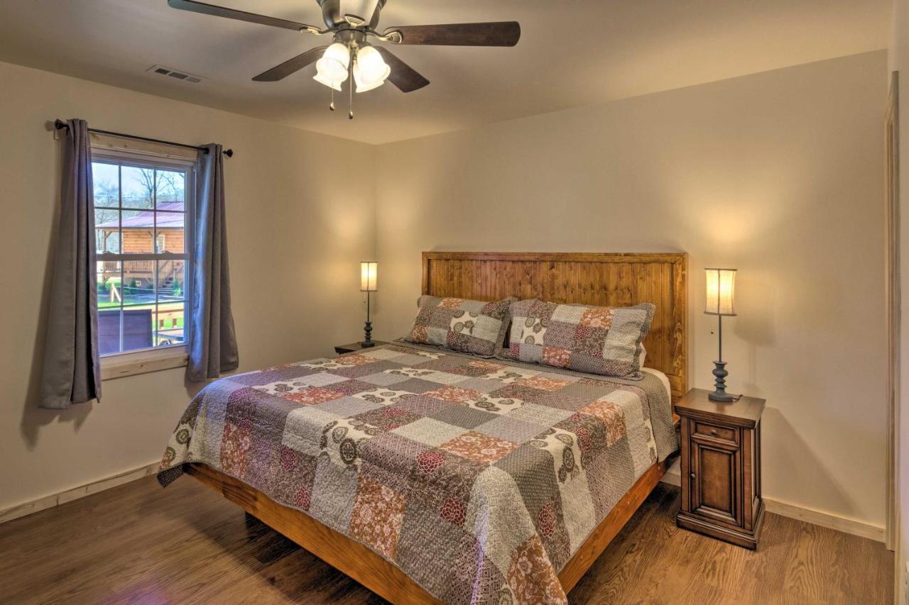 Newly Built Smoky Mountain Cabin Near Bryson City! المظهر الخارجي الصورة
